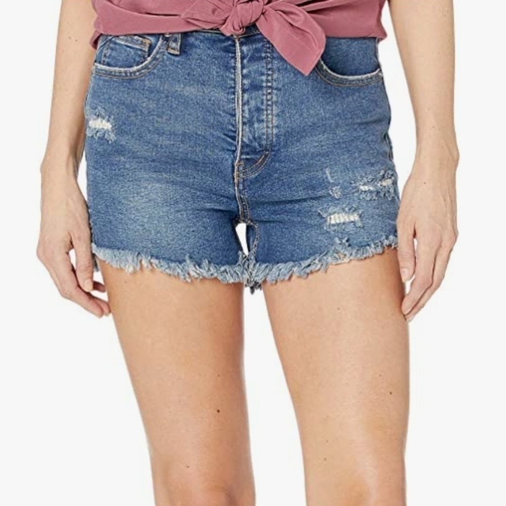 We the Free Free People Medium Blue Wash CRVY Vintage High Rise Jean Shorts 25